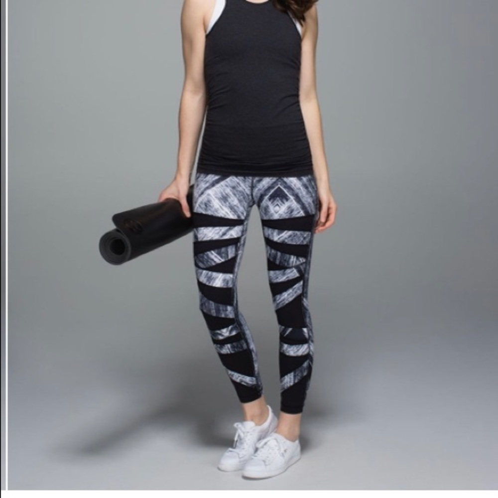 Lululemon high times heat wave tech mesh abstract cutout full length